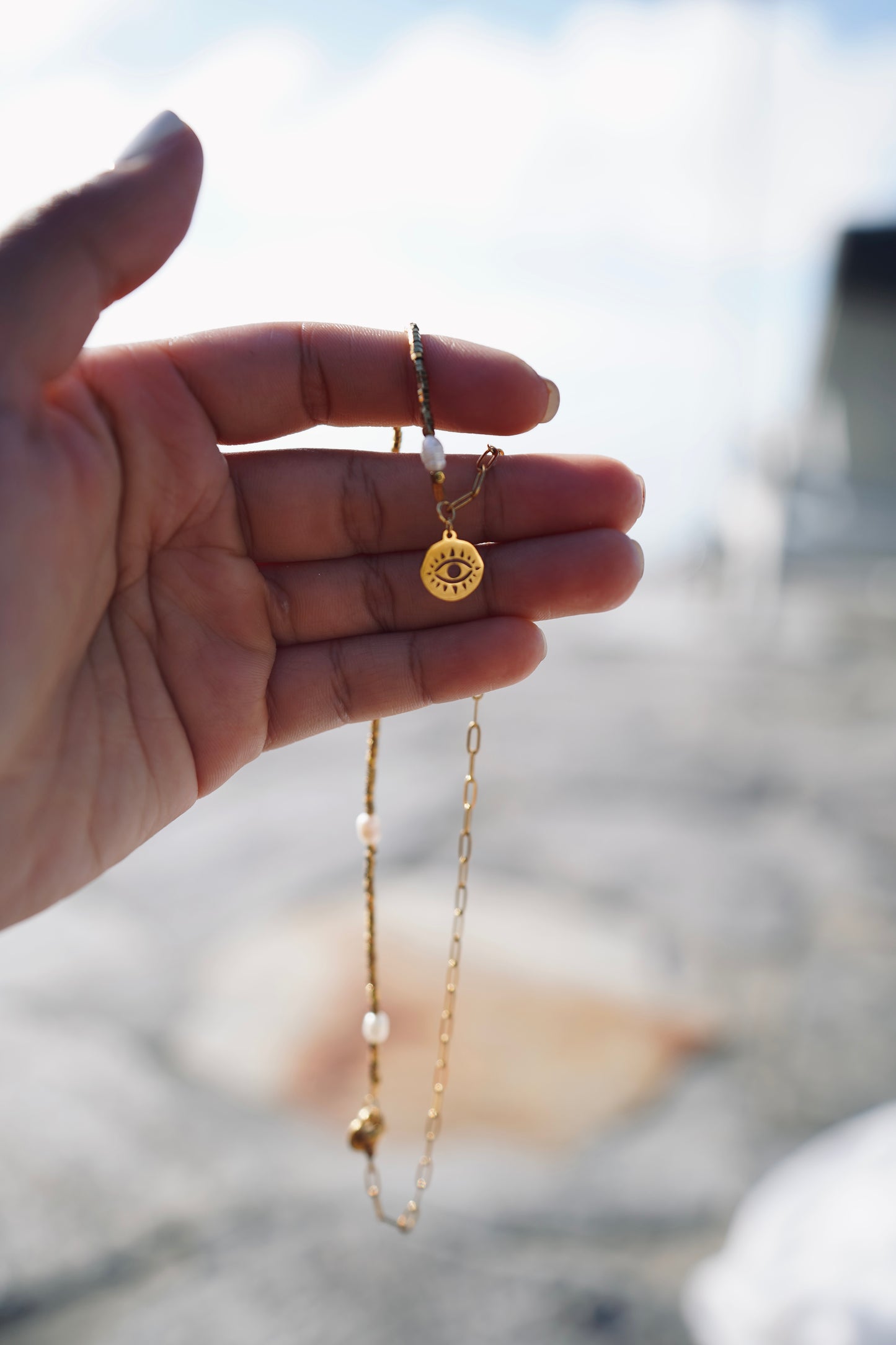 PEARL GOLDEN POWER NECKLACE